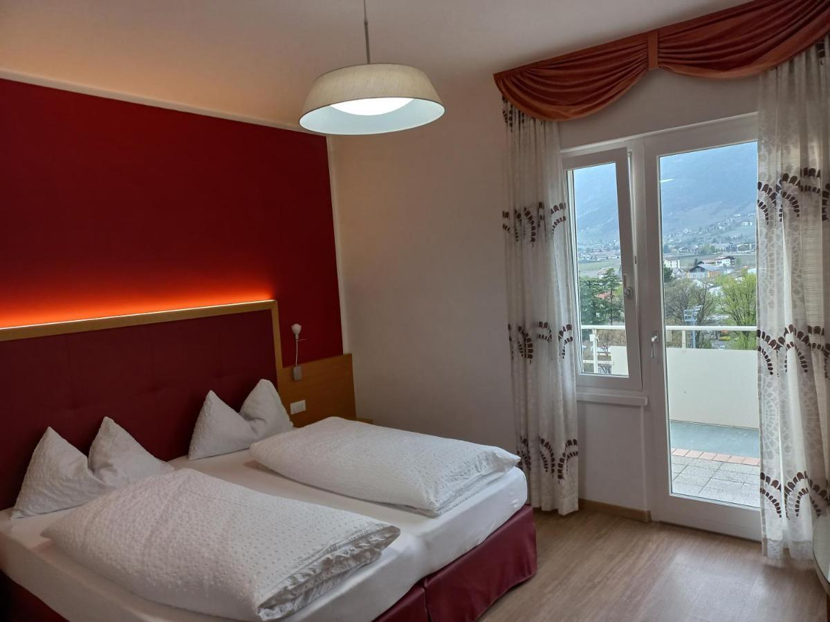 Hotel Lux Merano Kültér fotó