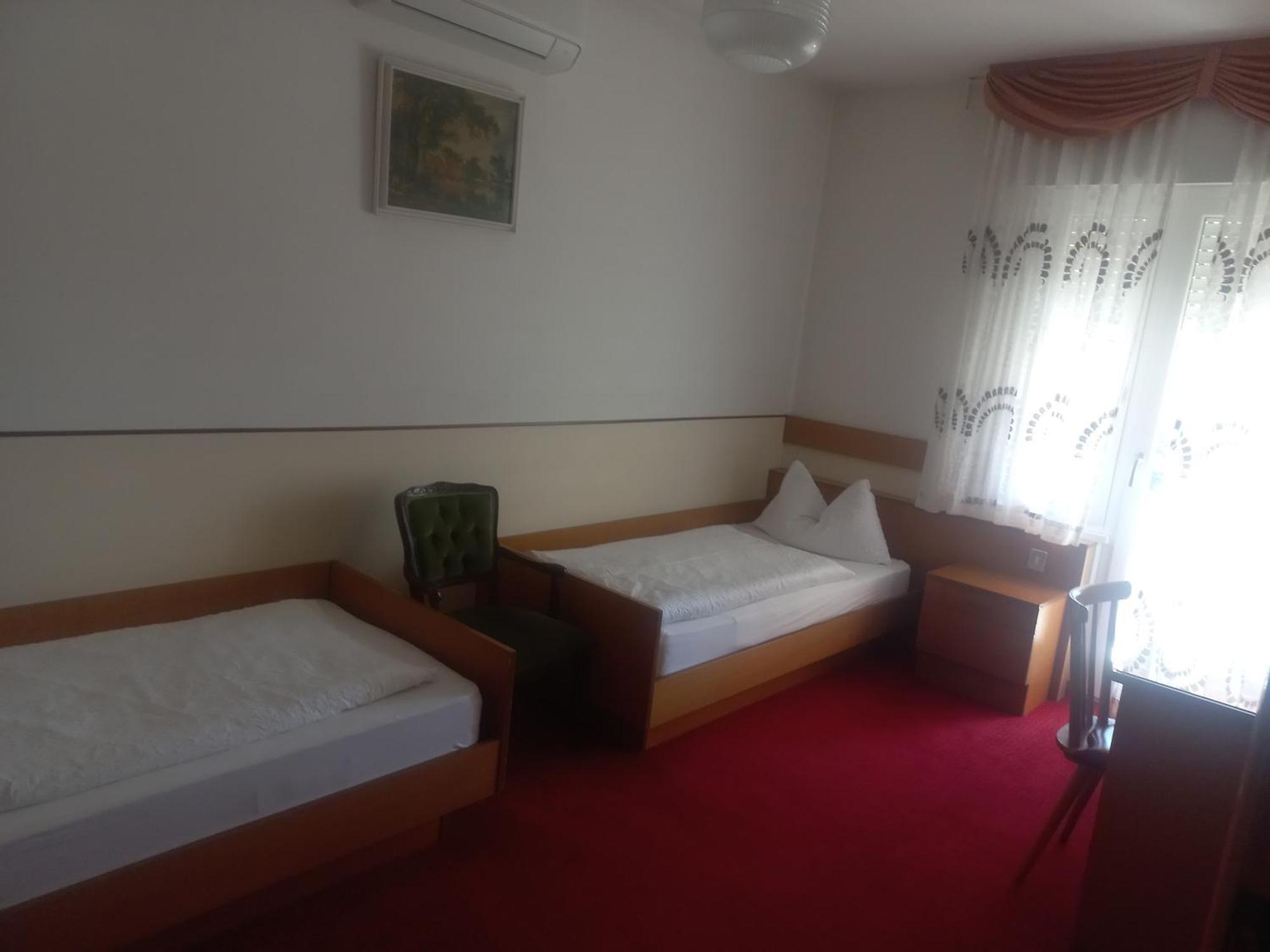 Hotel Lux Merano Kültér fotó