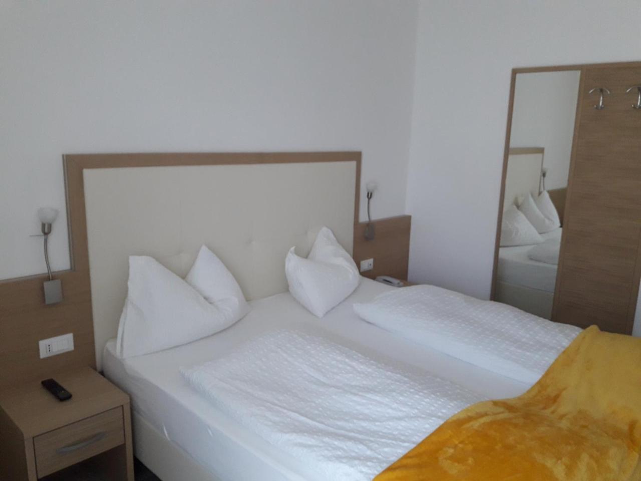 Hotel Lux Merano Kültér fotó